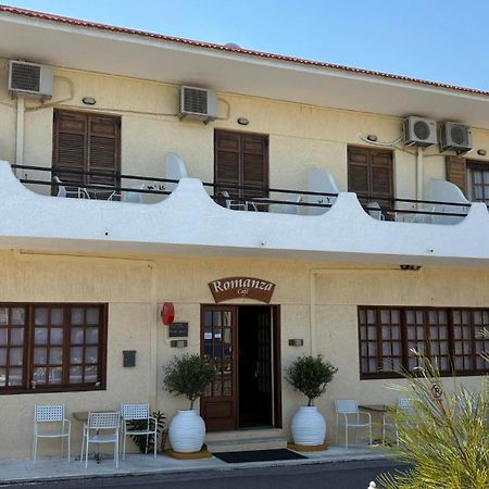 Romanza Rooms Poúlithra Dış mekan fotoğraf